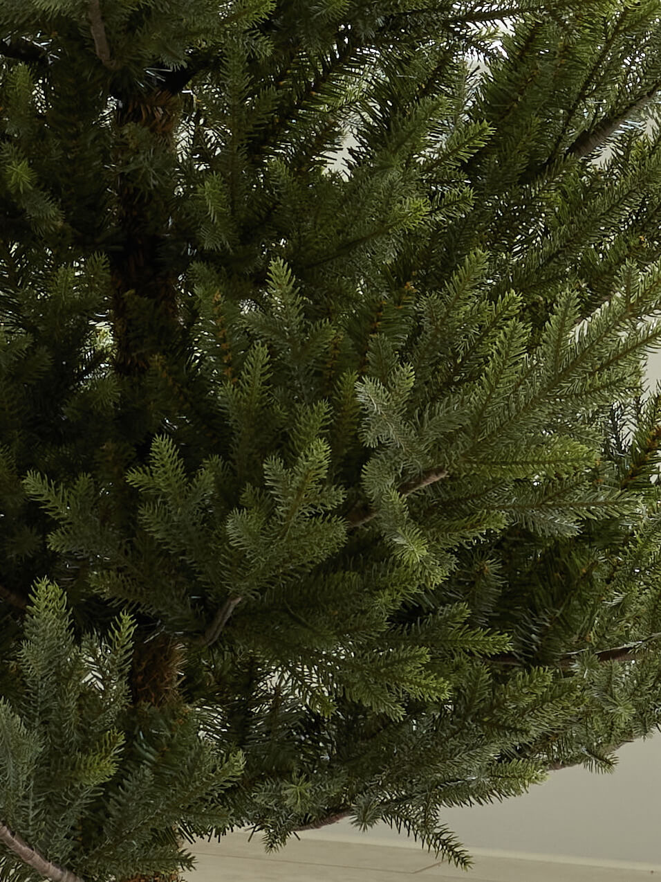 6ft Norway Spruce Artificial Christmas Tree