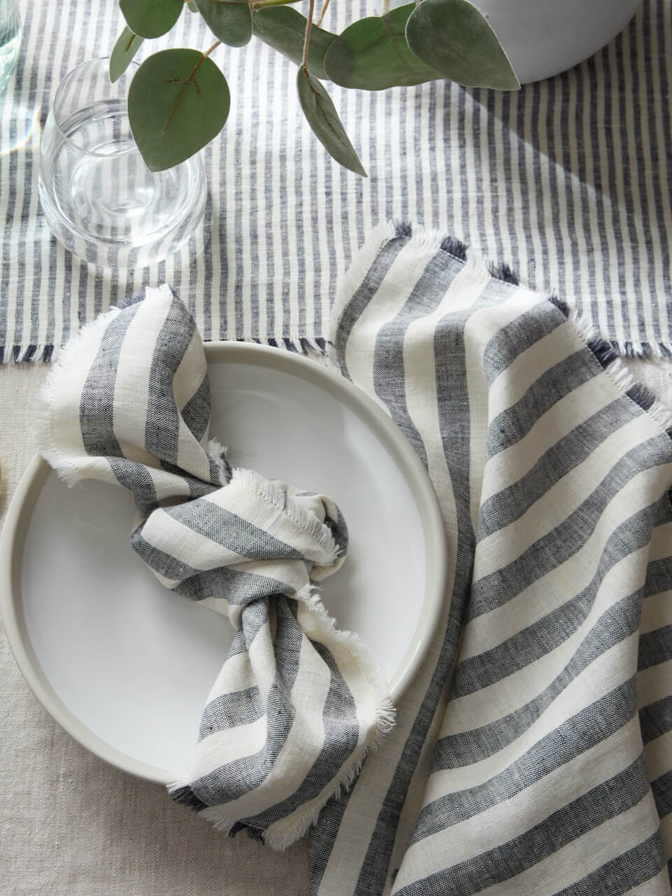 Set of 2 Ink Thick Stripe Linen Napkins