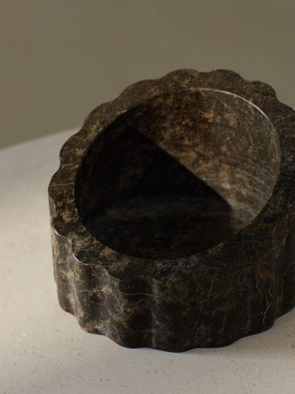 Ribbed Green Marble Holder