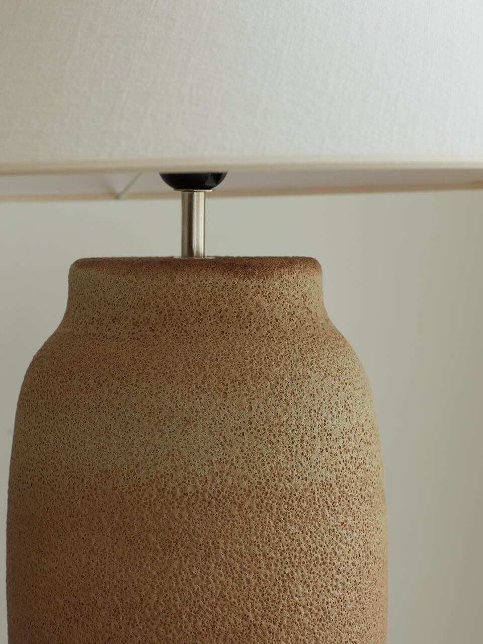 Lys Ceramic Table Lamp