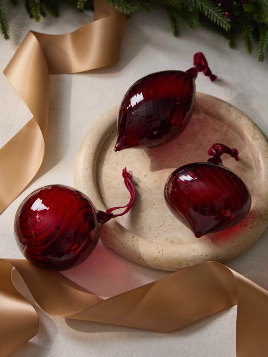 Set of 3 Twisted Burgundy Glass Baubles