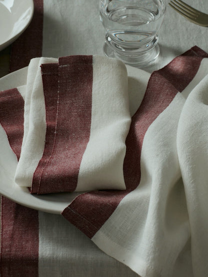 Set of 2 Linen Napkins with Burgundy Trim