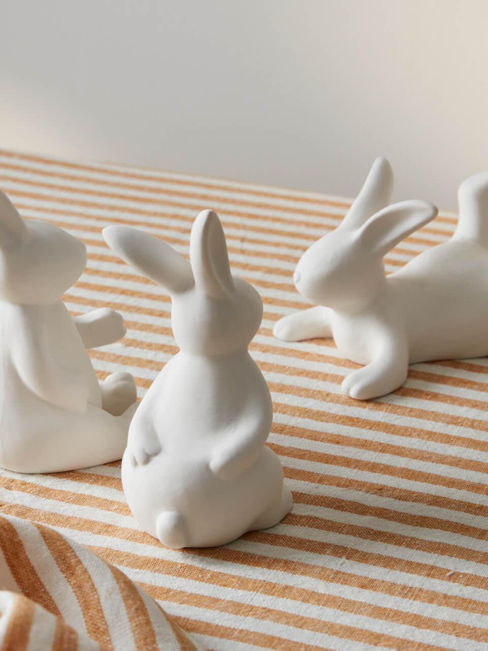 Set of 3 White Ceramic Bunny Decorations