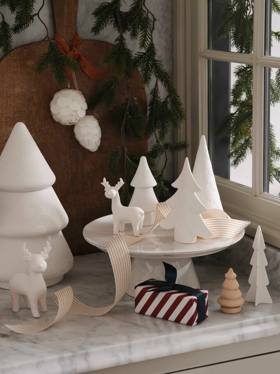 Set of 3 Ceramic Reindeer