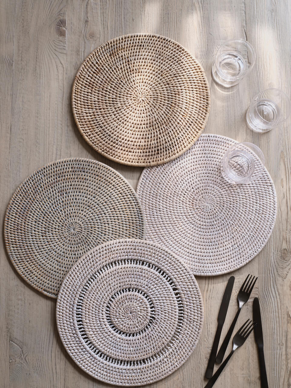 Arran Set of 4 Detailed White Rattan Placemats