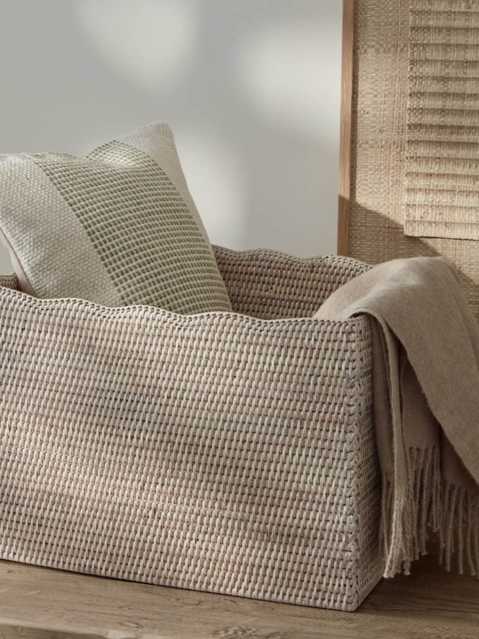 Alness White Rattan Scalloped  Basket